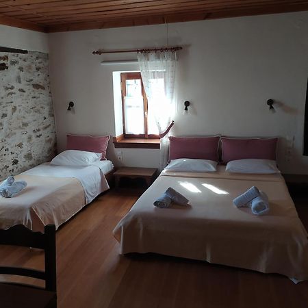 Archontiko Iatridis Hotell Mourésion Exteriör bild