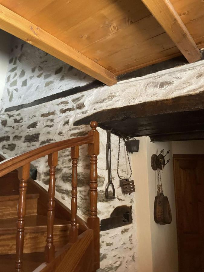 Archontiko Iatridis Hotell Mourésion Exteriör bild