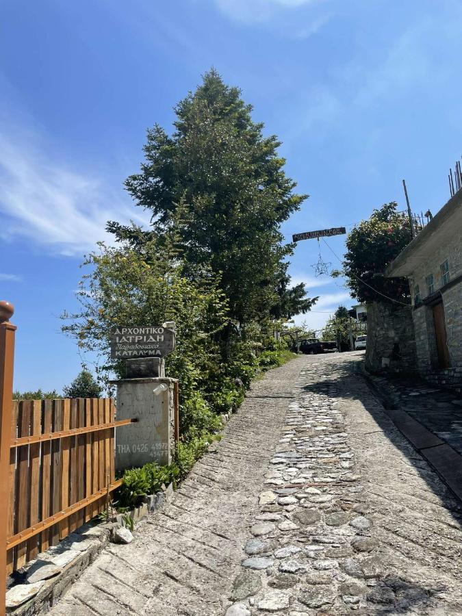 Archontiko Iatridis Hotell Mourésion Exteriör bild