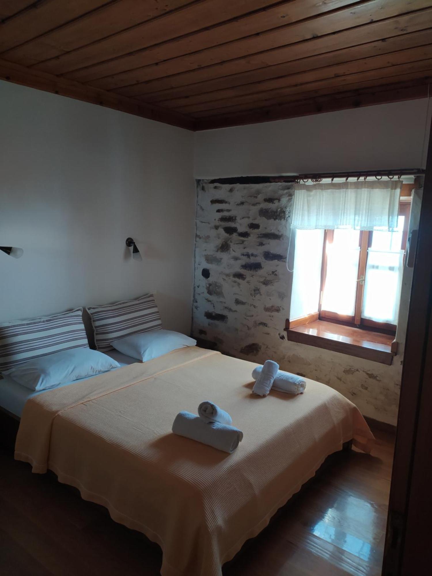 Archontiko Iatridis Hotell Mourésion Exteriör bild