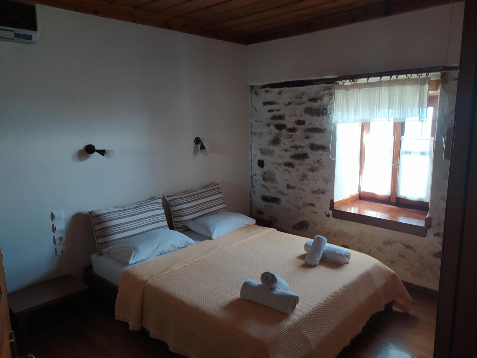 Archontiko Iatridis Hotell Mourésion Exteriör bild