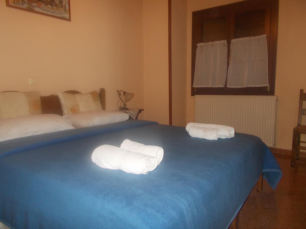 Archontiko Iatridis Hotell Mourésion Exteriör bild