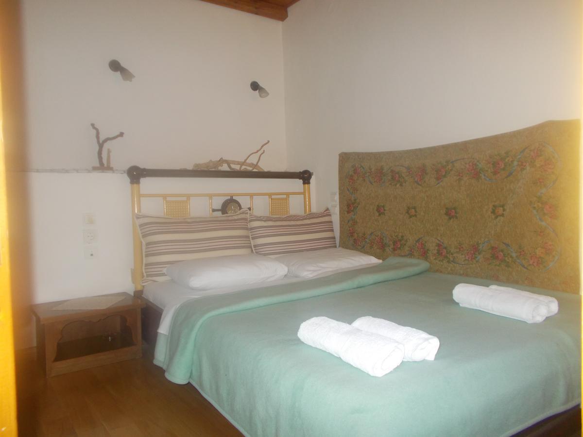 Archontiko Iatridis Hotell Mourésion Exteriör bild